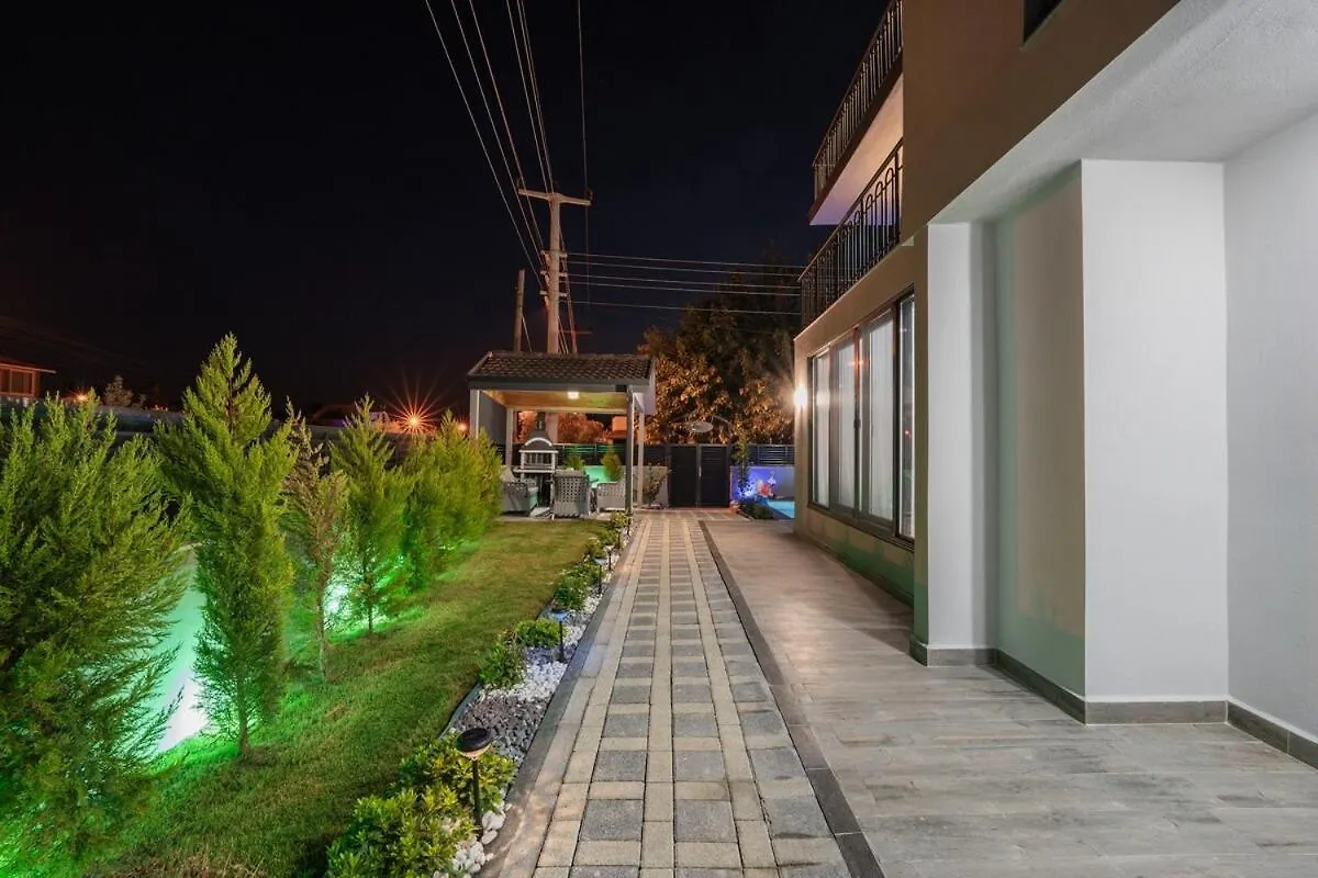 Villa Moonlight فتحية